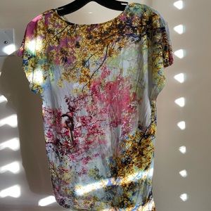 Ted Baker multi color tee shirt size 0